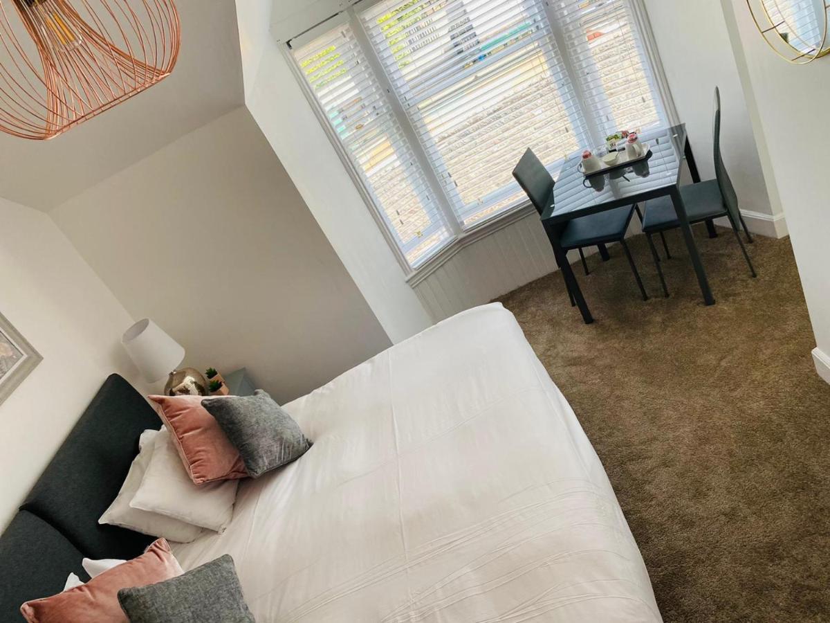 The Foresters Guest House Inverkip Bagian luar foto